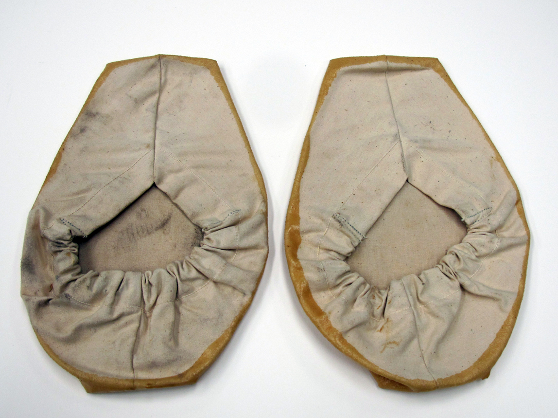 protective shoe covers